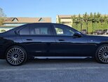 BMW i7-8