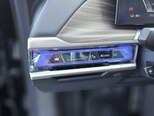 BMW i7-12