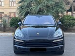 Porsche Cayenne-1