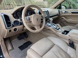 Porsche Cayenne-5