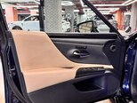 Lexus ES 300h-12