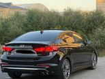 Hyundai Elantra-9