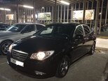 Hyundai Elantra-12