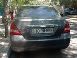 Nissan Tiida-7