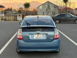 Toyota Prius-5