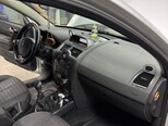 Renault Megane-2