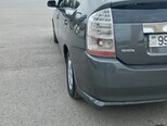 Toyota Prius-4