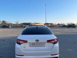 Kia K5-13