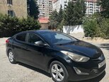 Hyundai Elantra-4