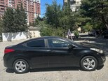 Hyundai Elantra-6