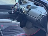 Toyota Prius-11