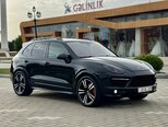 Porsche Cayenne-3