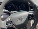 Hyundai Elantra-7