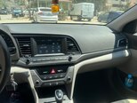 Hyundai Elantra-8