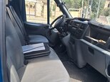 Ford Transit-10