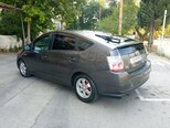 Toyota Prius-4