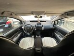 Toyota Prius-14