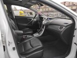 Hyundai Elantra-11