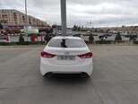 Hyundai Elantra-5