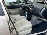 Toyota Prius-13