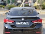 Hyundai Elantra-14