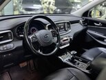 Kia Sorento-8