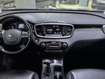 Kia Sorento-9