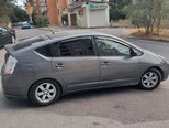 Toyota Prius-7