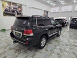 Toyota Land Cruiser-5