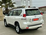 Toyota Land Cruiser Prado-5