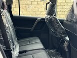 Toyota Land Cruiser Prado-16