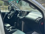 Toyota Land Cruiser Prado-11