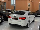 Kia Cerato-22