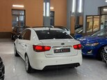 Kia Cerato-23