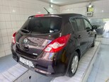 Nissan Tiida-5