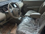 Nissan Tiida-11
