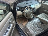 Nissan Tiida-12