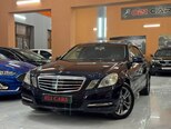 Mercedes E 220-13