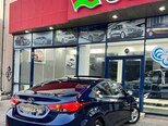 Hyundai Elantra-16