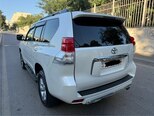 Toyota Land Cruiser Prado-7