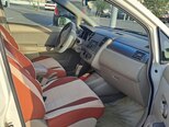 Nissan Tiida-5