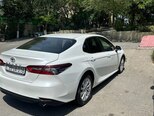Toyota Camry-9