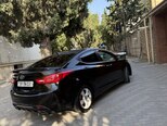 Hyundai Elantra-4