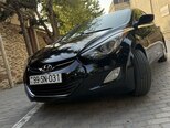 Hyundai Elantra-2