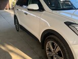 Hyundai Grand Santa Fe-8