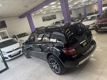 Mercedes ML 350 4MATIC-11