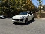 Porsche Cayenne-1
