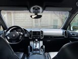 Porsche Cayenne-8