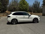 Porsche Cayenne-9