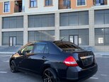 Nissan Tiida-6